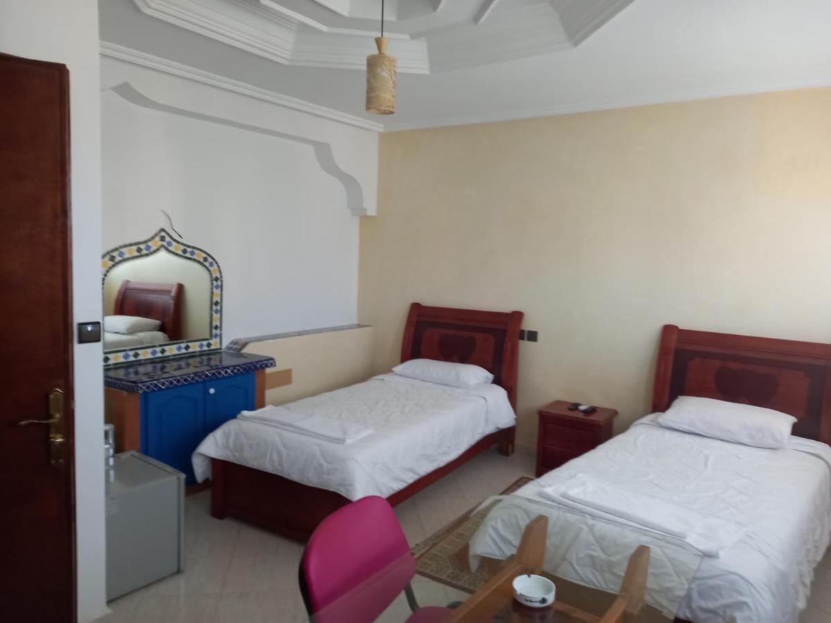 Hotel Ryad Tetouan Aeroport ภายนอก รูปภาพ